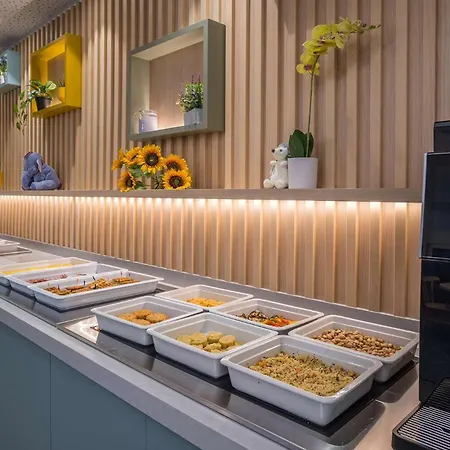 酒店 Hampton By Hilton Locarno 4*